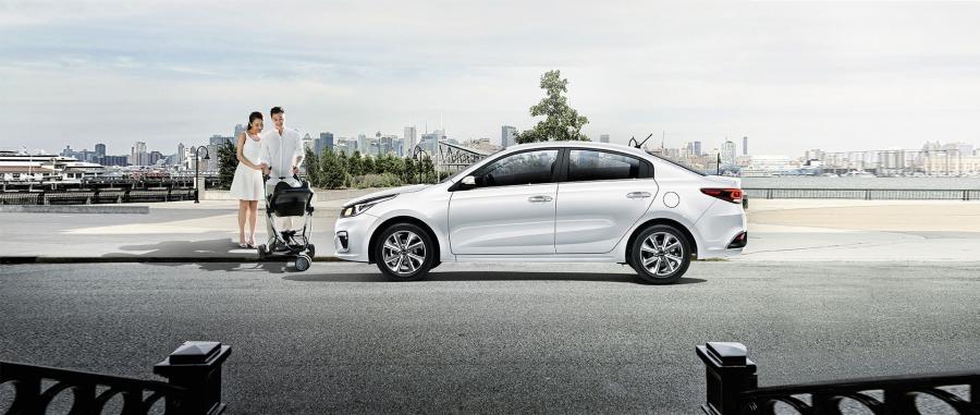 Kia K2 Sedan 2016 года  (фото 2 из 5)